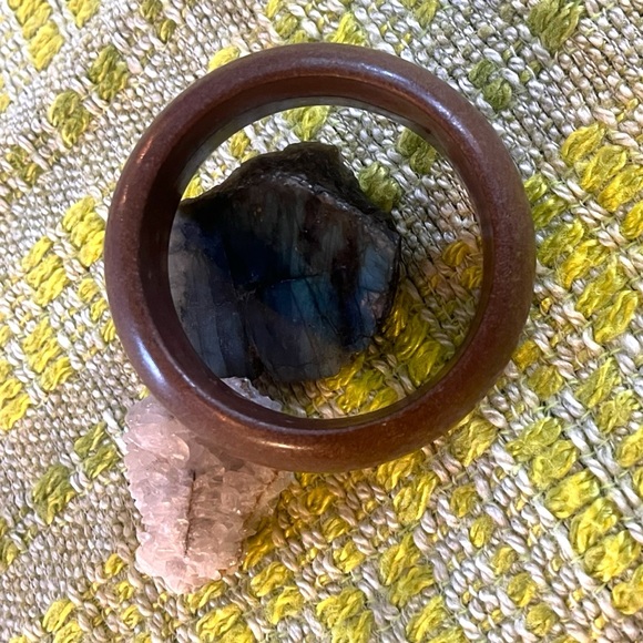 VTG 70s Brown Wooden Toned Chunky Bangle - Picture 3 of 6